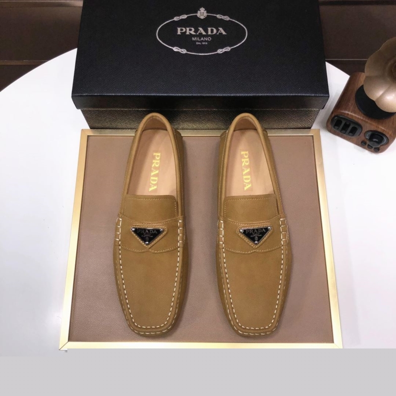 Pra*a leather shoes